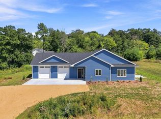 32 256th St, Osceola, WI 54020
