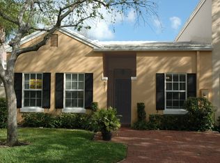 5937 Michaux St, Boca Raton, FL 33433