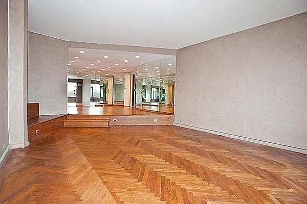 Sold by Avalon Partners NY | media 2