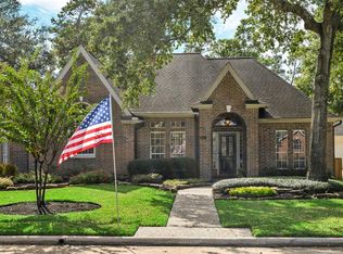 6903 Queensclub Dr, Houston, TX 77069