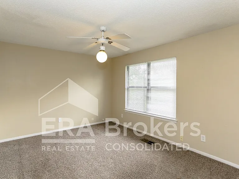 4506 Lago Cir #A — Photo 17