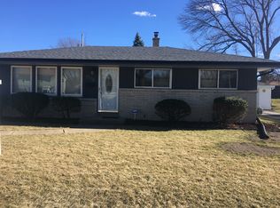 8239 W Green Tree Rd, Milwaukee, WI 53223