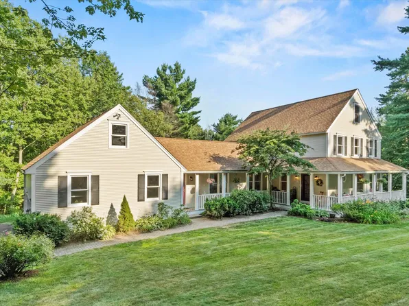 9 Baldwin Lane, Bedford, NH 03110