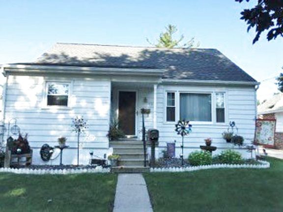 4th image of 405 James St