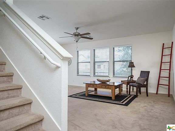 5th image of 272 Cordero Dr