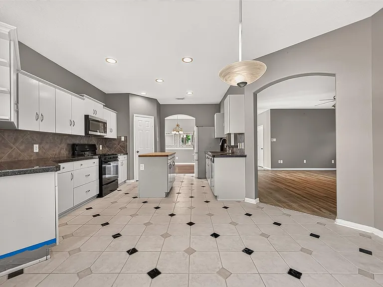 14402 Barker Pelican Ct — Photo 17