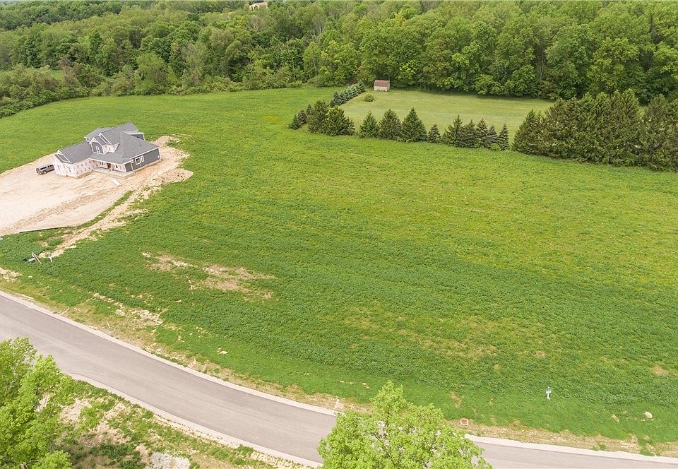 1st image of 2551-S/L Bonnie Glen Rd #31
