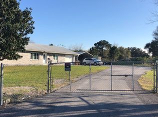 125 Lagoon Ave, Oak Hill, FL 32759