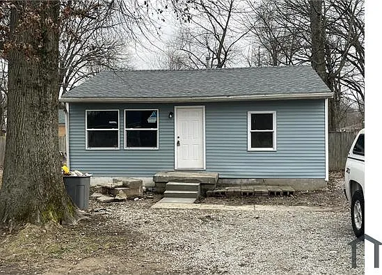 4 bed, $1,650 — Photo 1