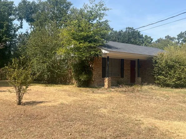 765 Maplewood St, Canton, TX 75103