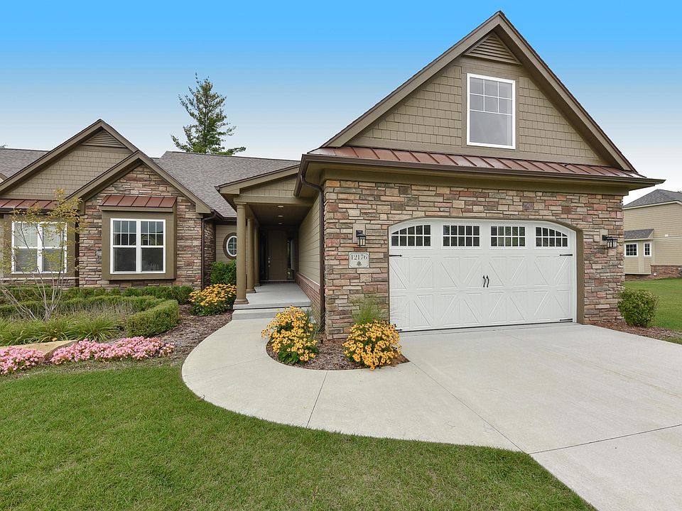 1st image of 12176 Tullymore Dr #15