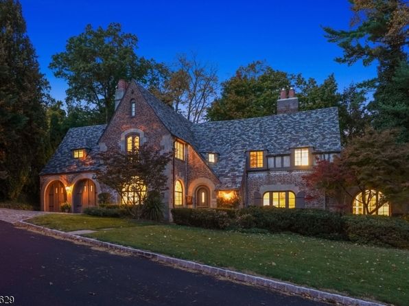 7 S Mountain Ter, Montclair Twp., NJ 07042