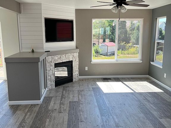 Living room as you walk in the front door