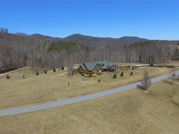 2nd image of 276 Grand Oaks Dr