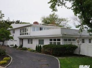 50 Clearwater Ave, Massapequa, NY 11758