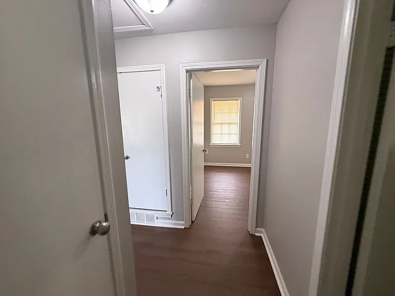 1786 Hester Rd — Photo 38