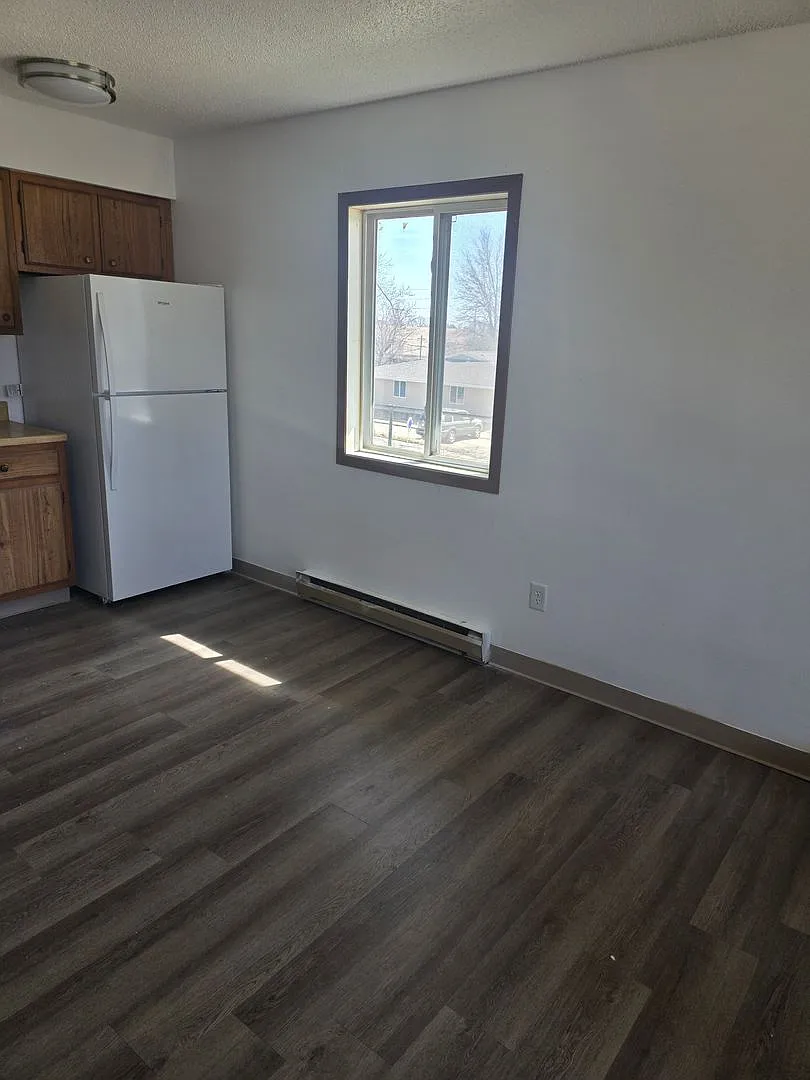 1409 Belle Plaine — Photo 4