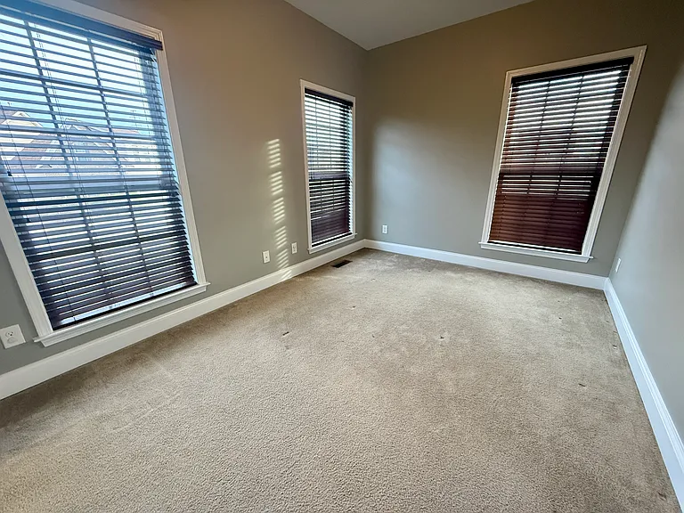 3403 Garrick Trce — Photo 23