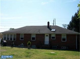 827 E Evesham Rd, Glendora, NJ 08029