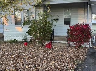 2440 E Wood St, Decatur, IL 62521