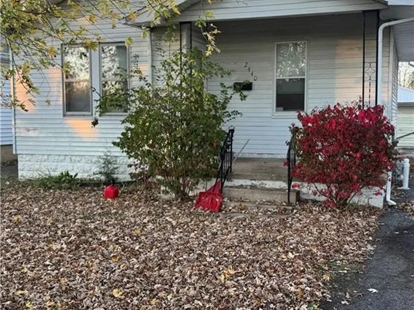 2440 E Wood St, Decatur, IL 62521