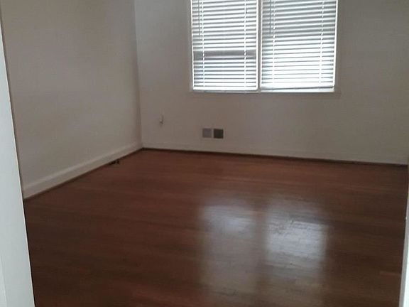 0004_936037233_large