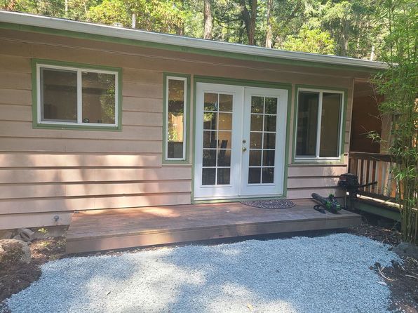 21 Grove St #21