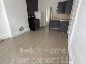 106 S Pershing Ave