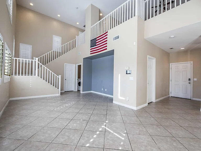 2921 Bayliner Ave — Photo 4
