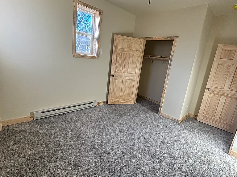 109 N Oak St #A/B — Photo 14