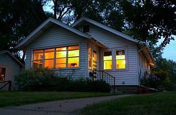 1st image of 4129 45th Ave S