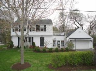 7505 N Santa Monica Blvd, Fox Pt, WI 53217