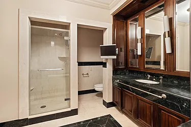Sold by Manhattan Network Inc.
