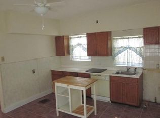 19 E 77th St, Cincinnati, OH 45216