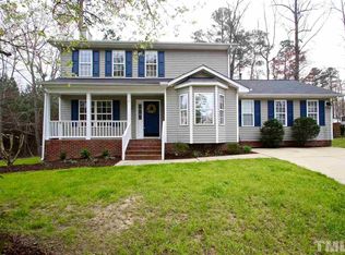 102 Springland Ct, Cary, NC 27519
