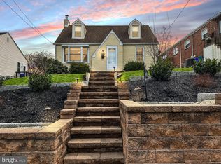 146 Robbins Ave, Rockledge, PA 19046