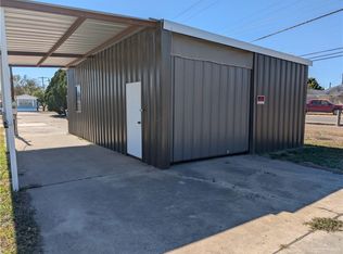 2001 Vernon St, Mission, TX 78572