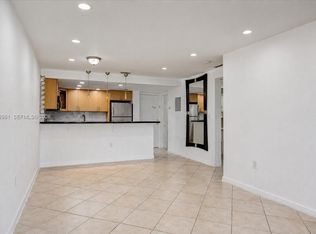 Normandy Condo, Miami Beach, FL 33141