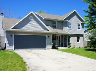 4720 Mary Drew Dr, Racine, WI 53402