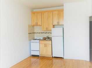 23-03 28th Ave, Astoria, NY 11102