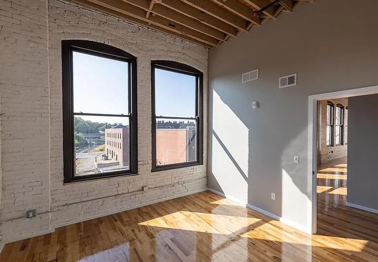 116 N 4th St #216 — Photo 6