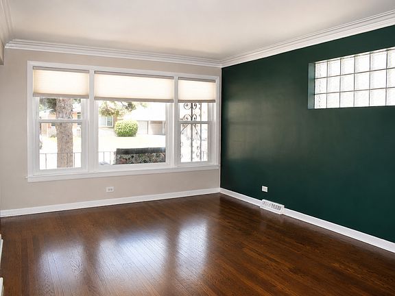 2nd image of 10941 S Kedzie Ave