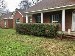 1907 Lakehall Rd, Lake Village, AR 71653