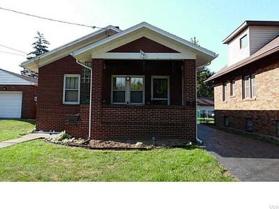 9007 Brookside Dr, Niagara Falls, NY, 14304