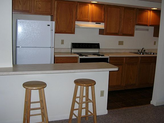 Kitchen Area With Breakfast Bar