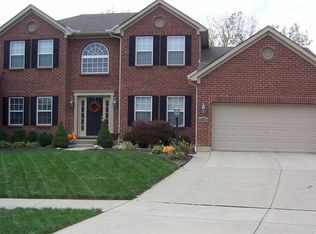 10803 Carolina Pines Dr, Harrison, OH 45030