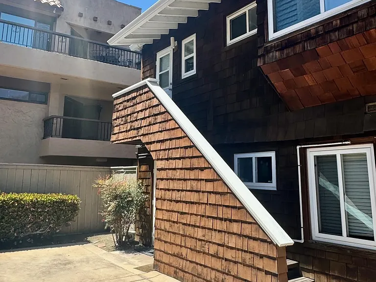 8151 Camino Del Oro — Photo 30