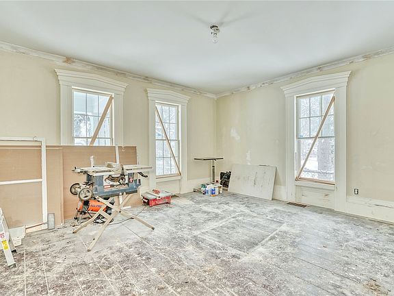 5th image of 1120 Park Ave