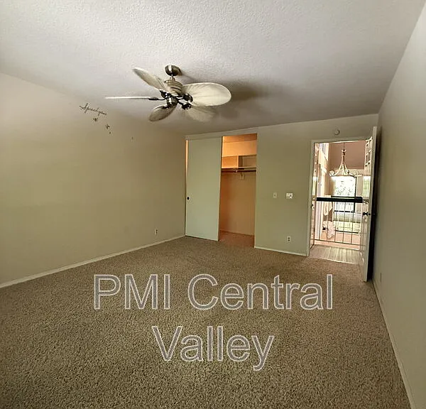 1725 Edgebrook Dr #C — Photo 13