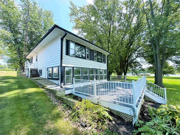 7698 N Barekman Ct, Monticello, IN 47960